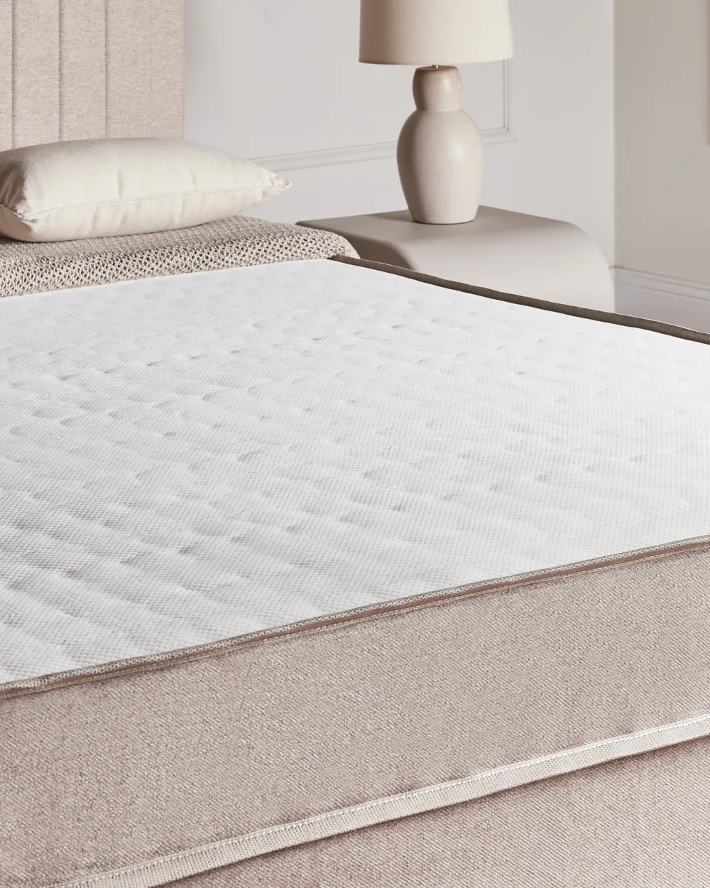 Divan Bed Fabric COUNTESS 160 x 200 cm (EU King Size) Beige_1054301