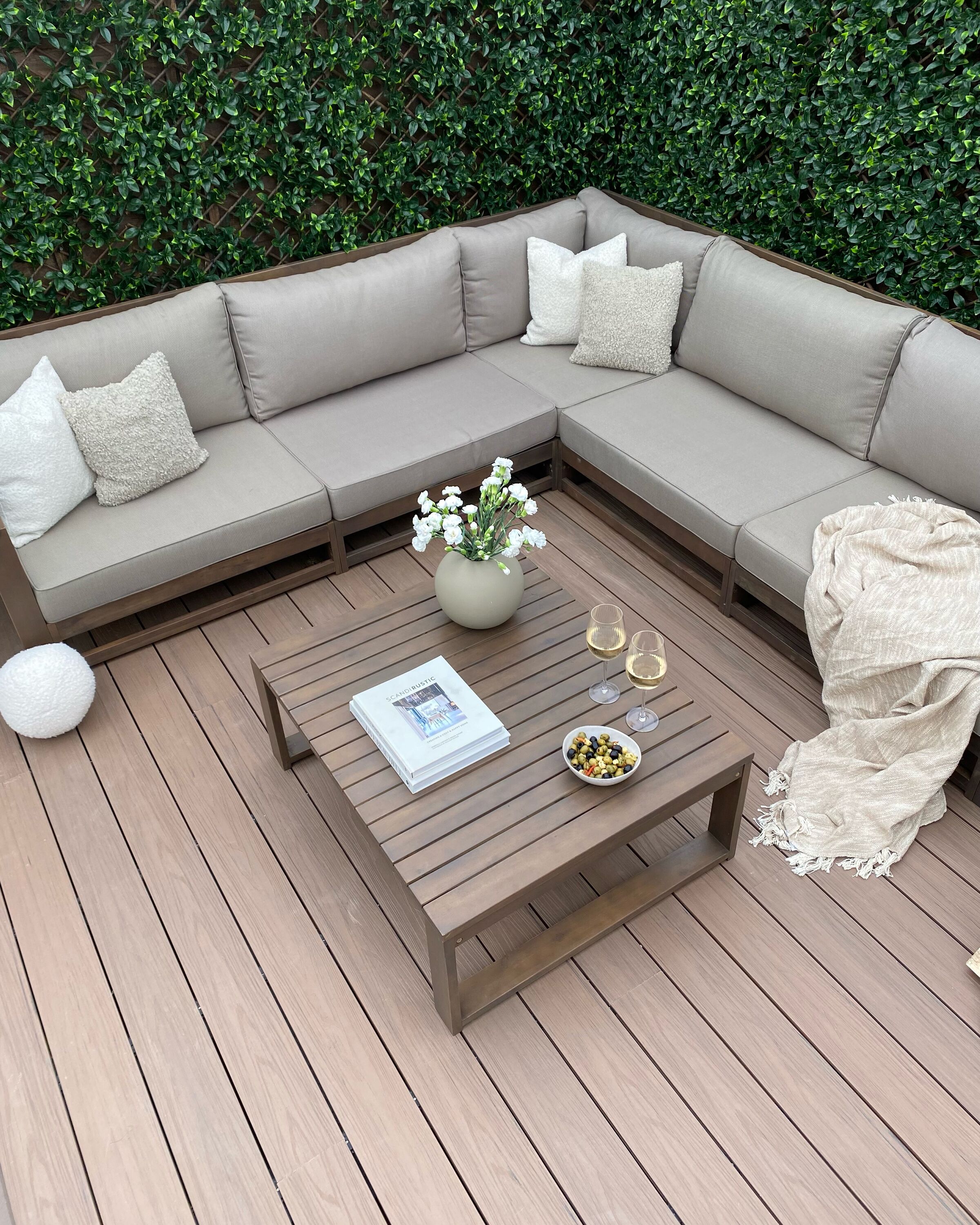Tuinmeubelset van beige geweven hars hoes Tuinmeubelset van beige geweven hars hoes