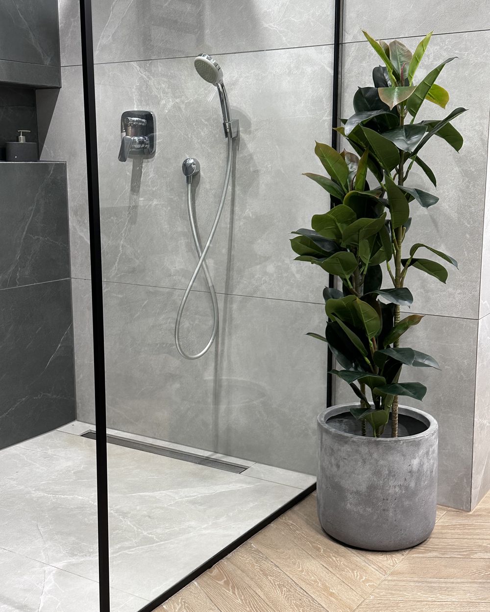 Plante Artificielle Réaliste 38cm Avec Pot - Fausse Plante Déco Intérieur/Extérieur - Entretien Zéro