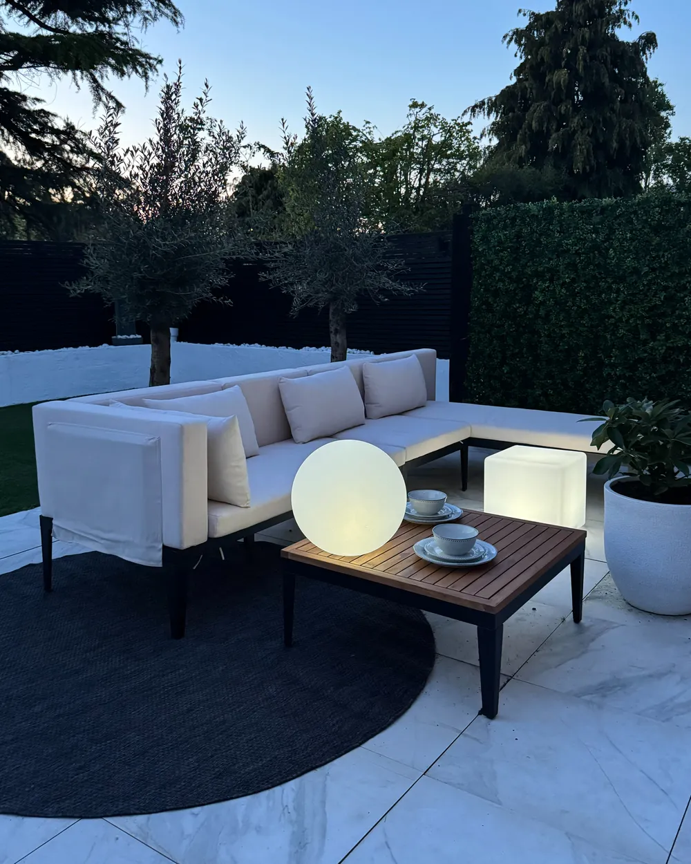 Outdoor LED Ball Lamp JOCOY with Remote White_1000991