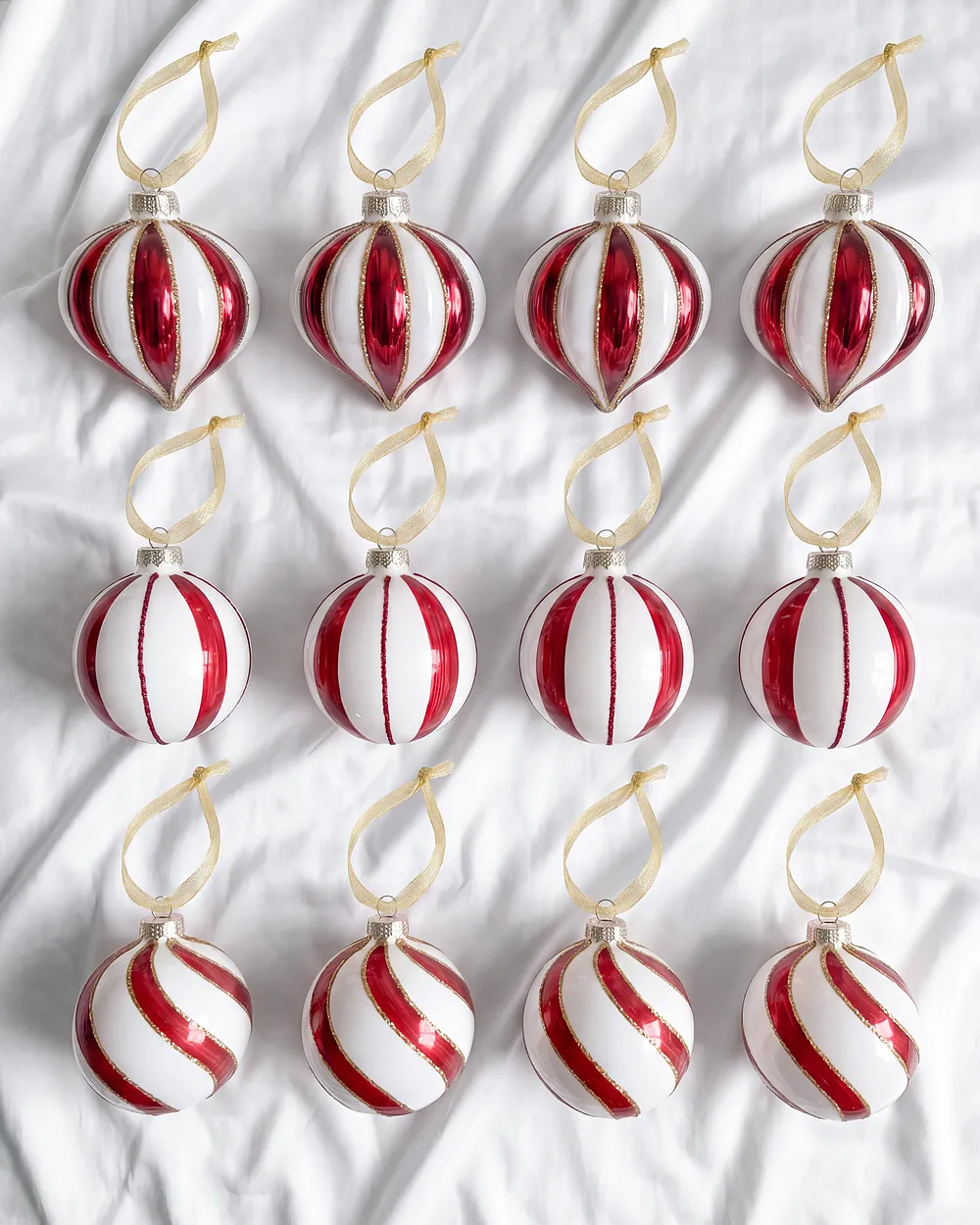 Set of 12 Baubles NORTHGLOW Glass Red/White