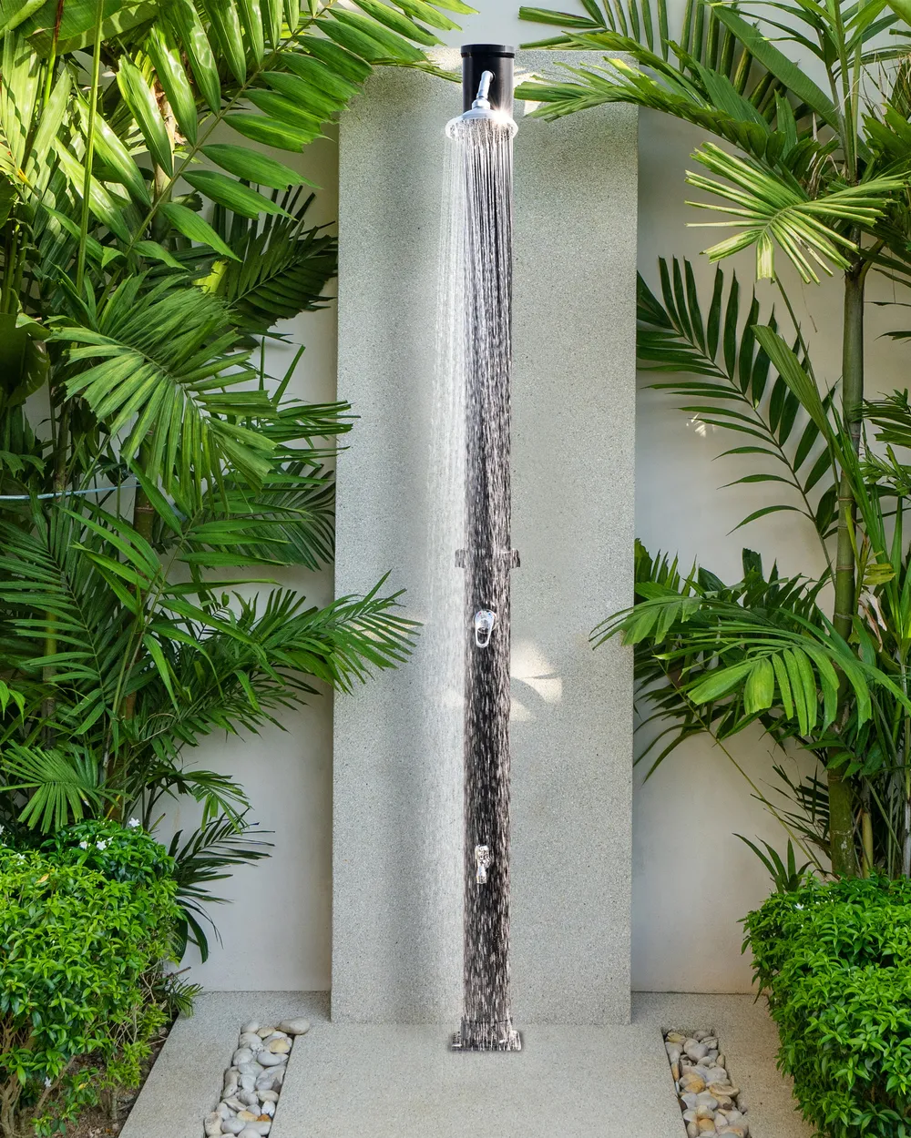Freestanding Outdoor Solar Shower ELQUI Black_974406