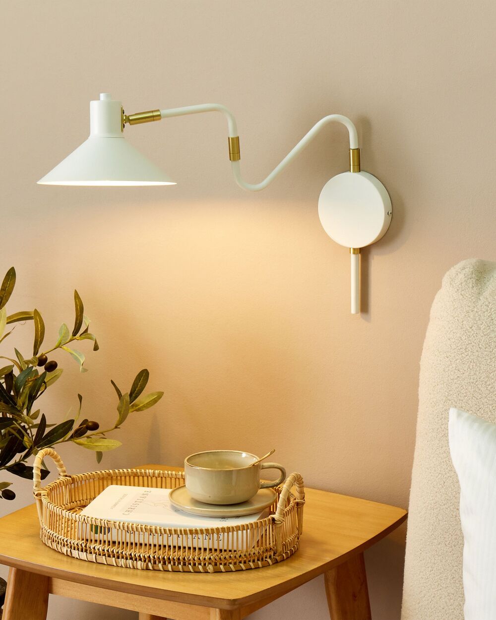 Wall Lamp BALIEM Adjustable Metal White Beliani