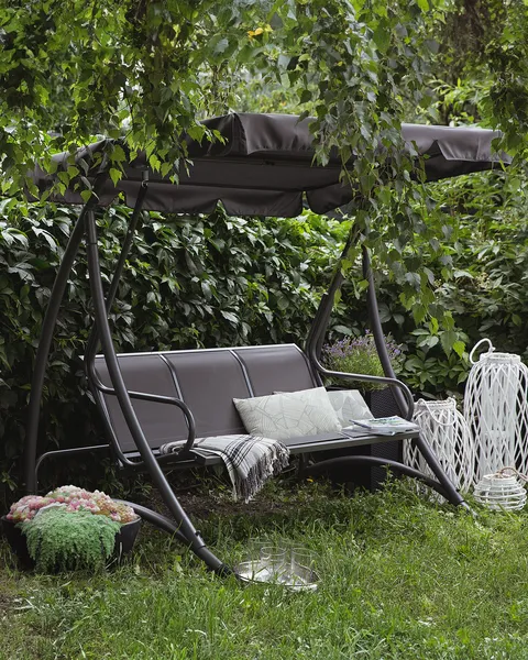 Swing seater top