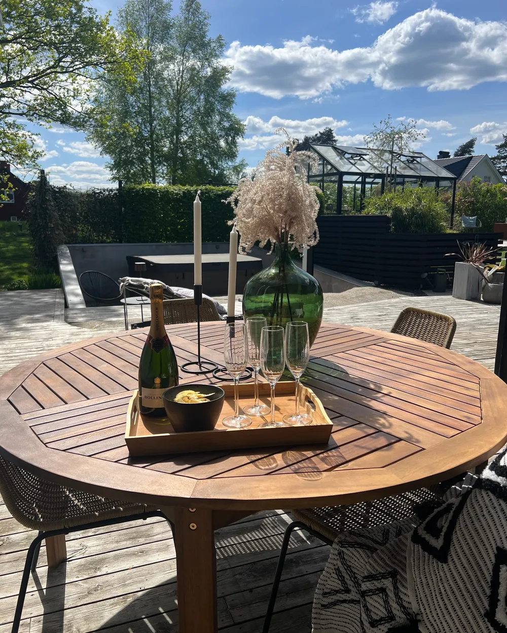 Garden Dining Table TOLVE 150 cm 150 cm Acacia Wood Brown_930022