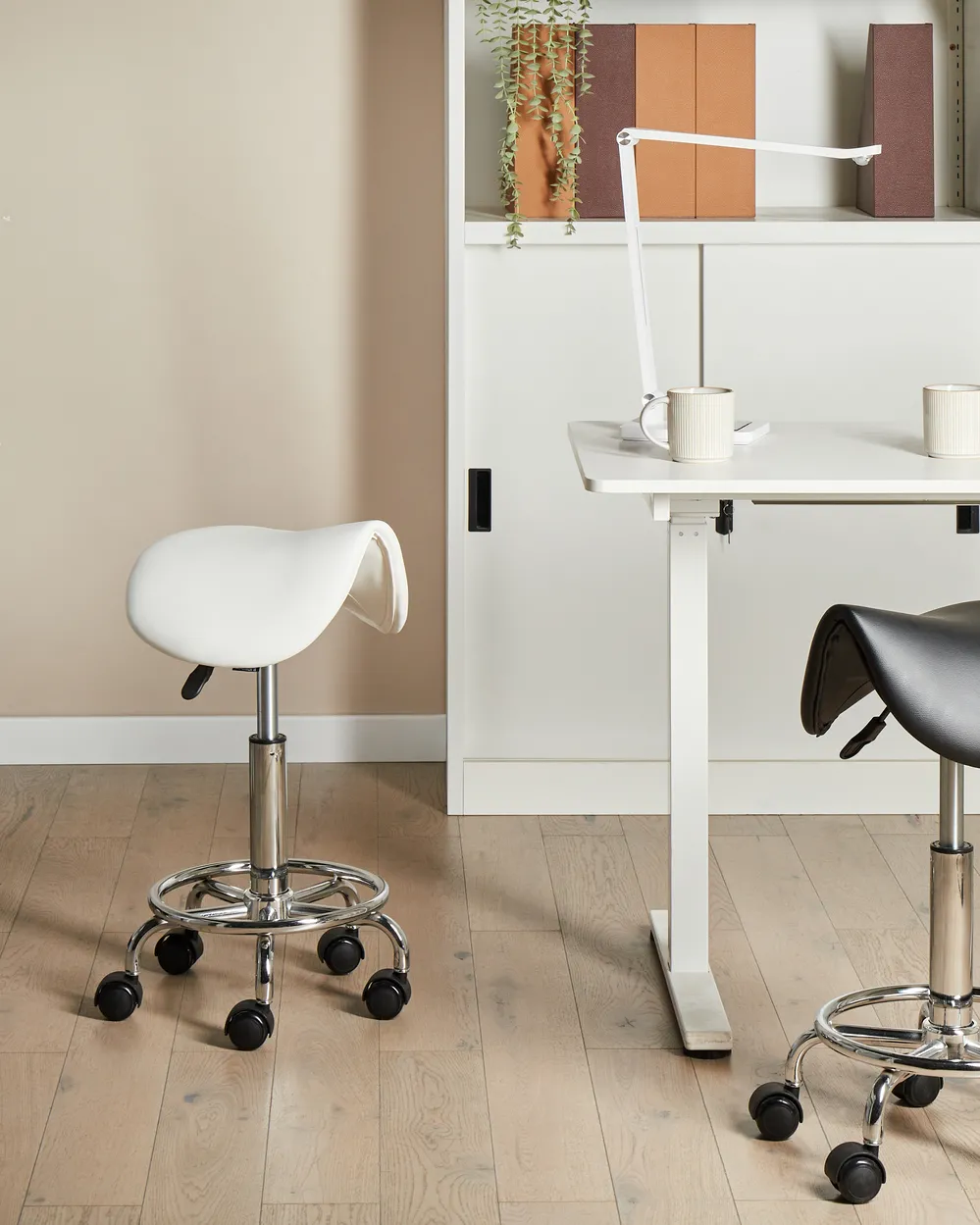 Saddle Stool DUMONT Faux Leather White