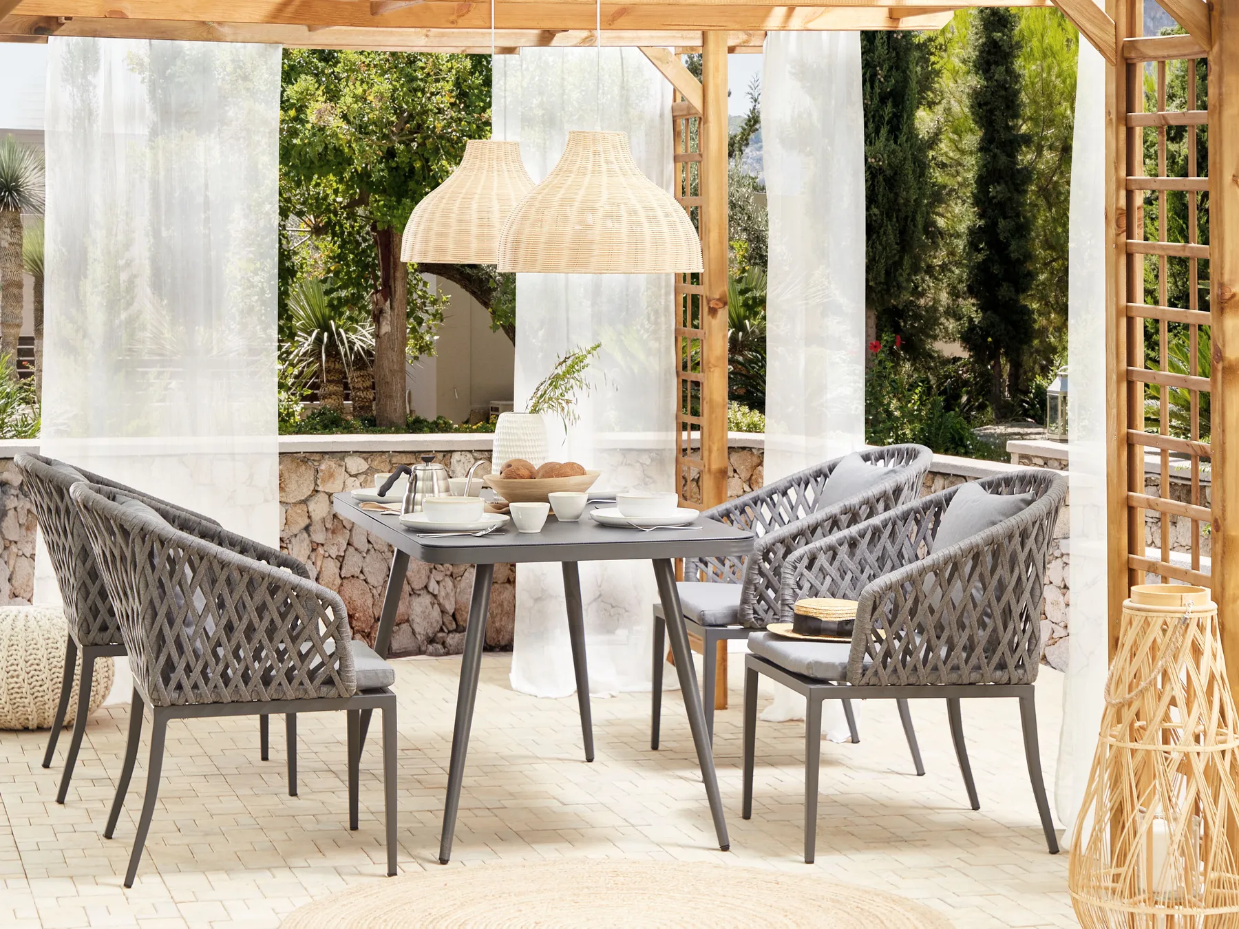 Garden Dining Set 4 Seater LIPARI with Cushions Metal Grey_808191