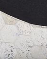Tappeto rotondo in pelle di vacchetta color argento ⌀ 140 cm BOZKOY_787129