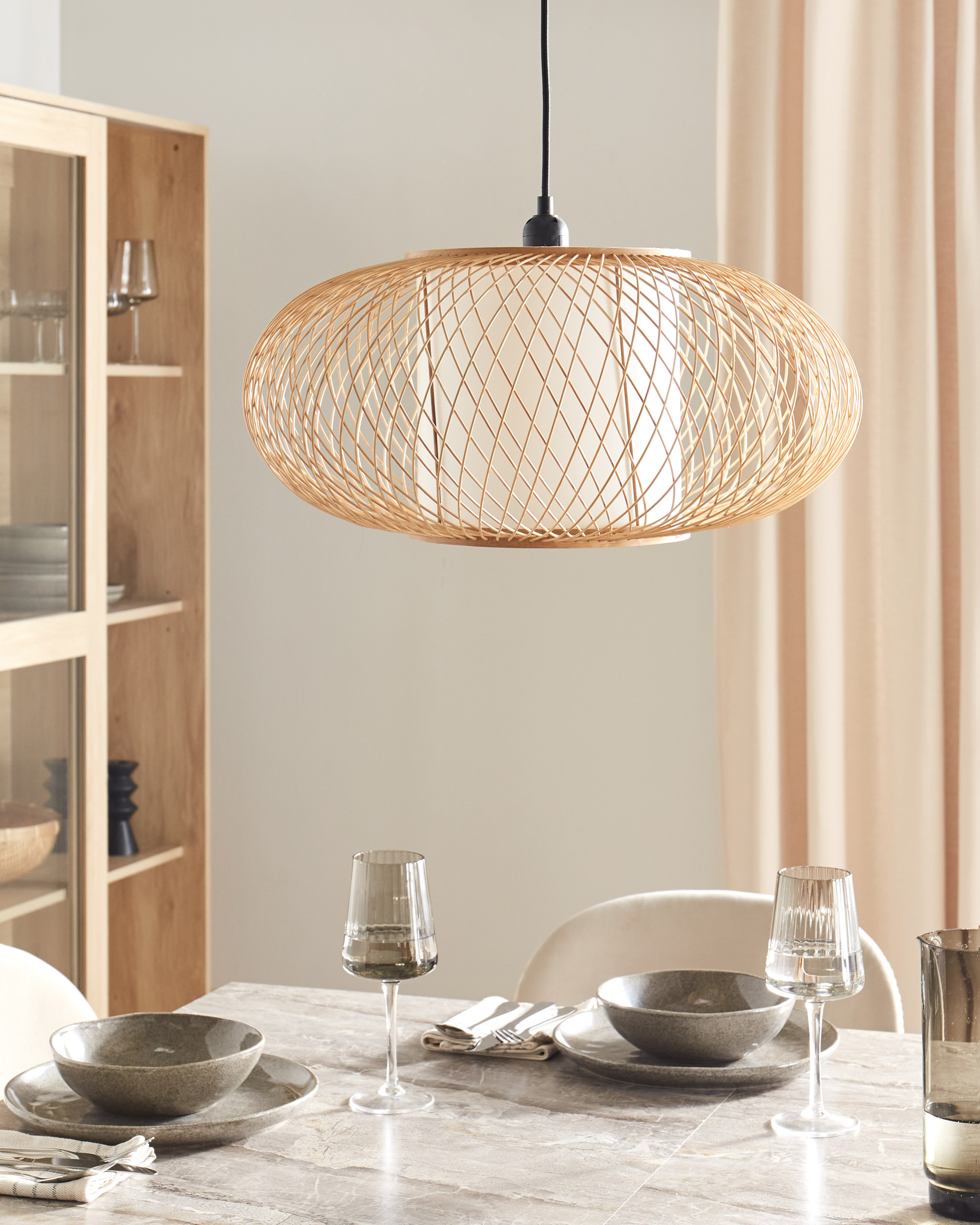 Lampe suspendue en bambou naturel LIMBANG_913688