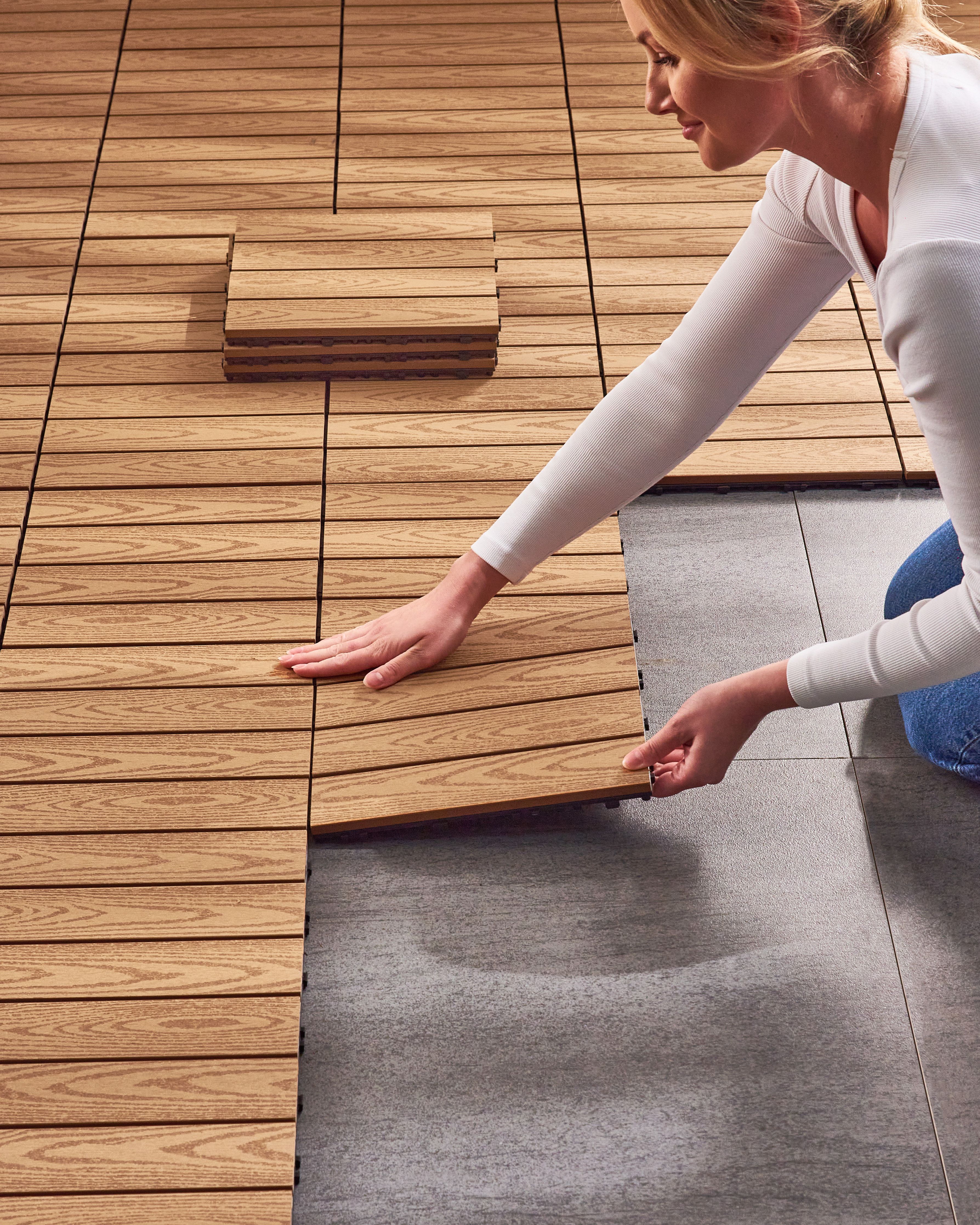 Podea de exterior ATESSA Maro deschis | Beliani.ro