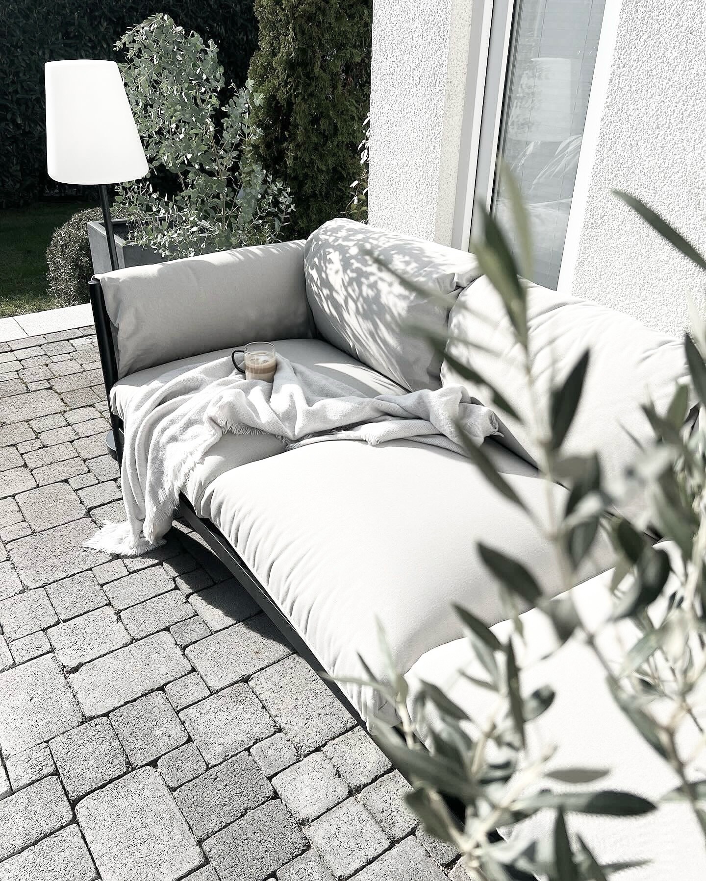 Aluminium Garden Set 3 Seater Sofa with Armchairs Light Grey ESPERIA_924475