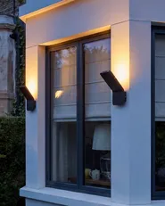 Set di 2 luci da parete da giardino a LED TYNET Nero_1102967