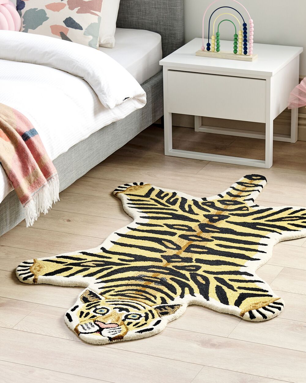 Wool Kids Rug Tiger 100 x 160 cm Beige SHERE Beliani