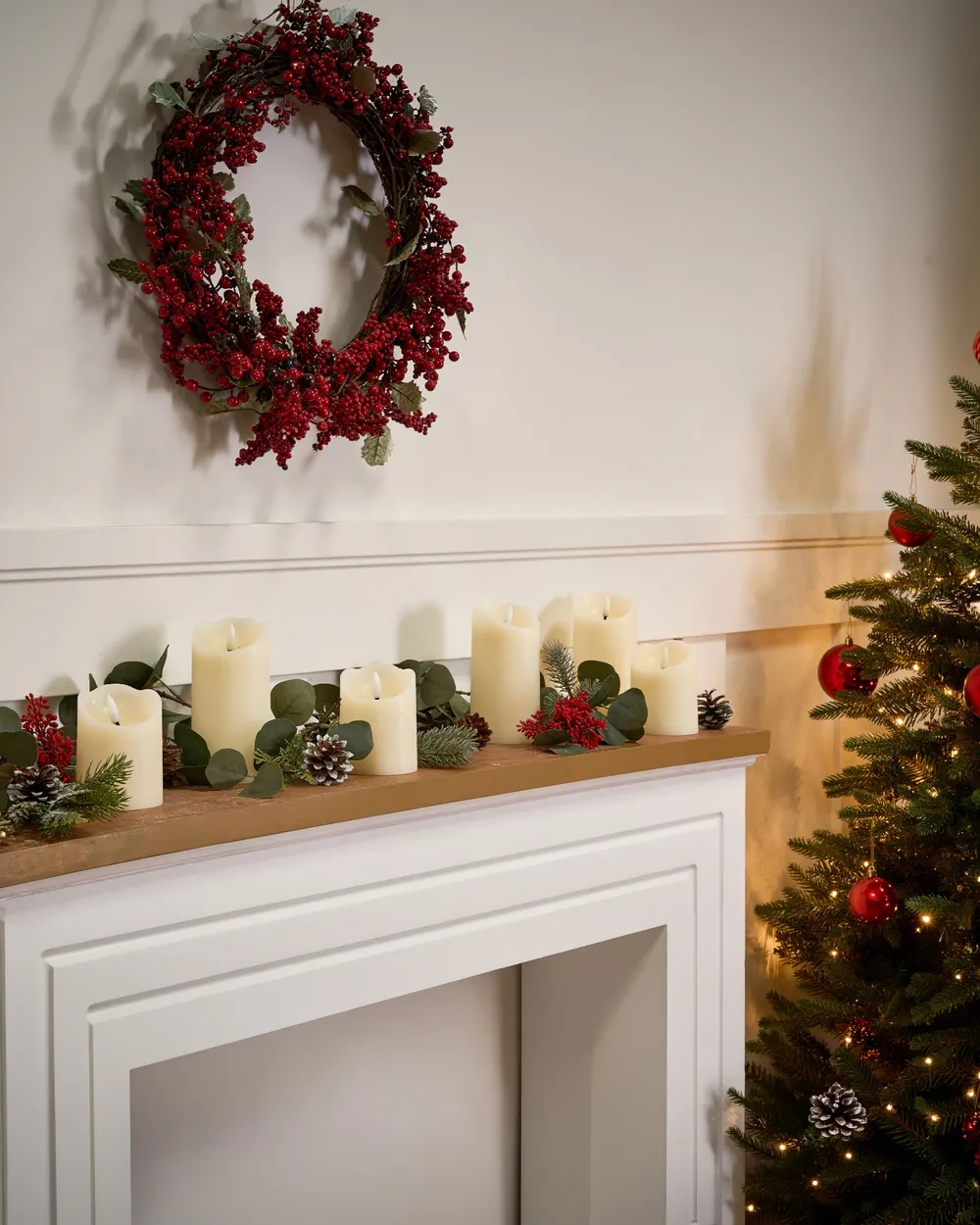 Broyal Candele a LED,6 Pezzi Candele LED con Telecomando,Candele Senza Fiamma con Funzione Timer,Candele Finte per Compleanno,Festa,Matrimonio,Campeggio