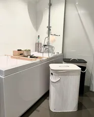 Kosz na pranie KOMARI Bambus Biały 72 L_961650