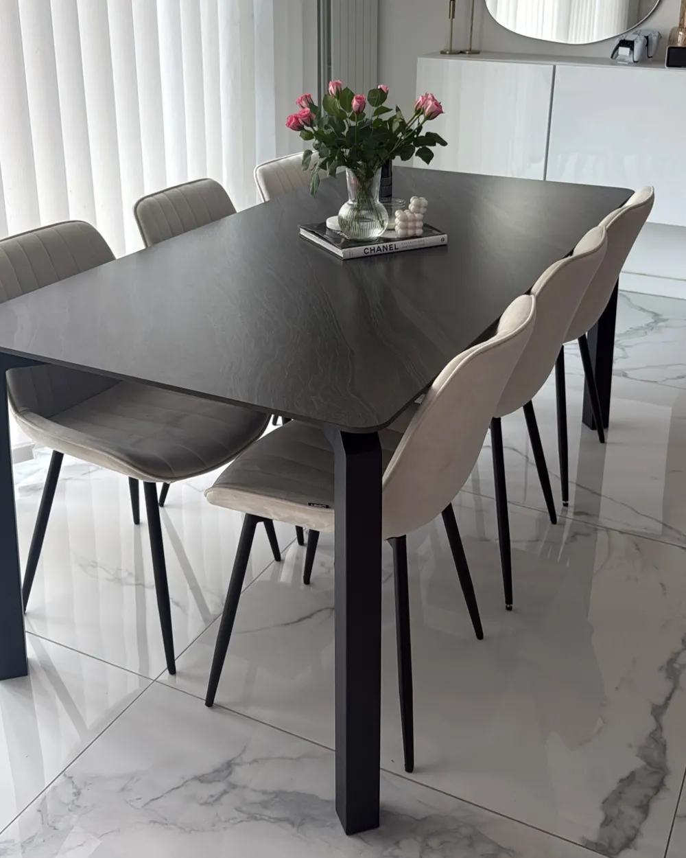 Set di 4 sedie da pranzo KALISPELL Velluto Beige_1064350