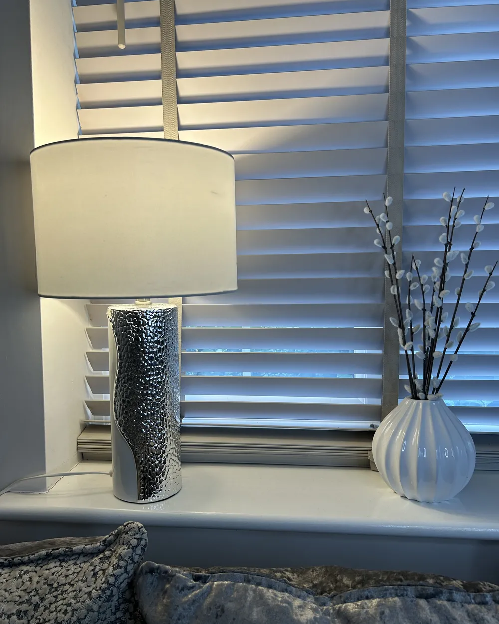 Table Lamp AIKEN Porcelain White_879566