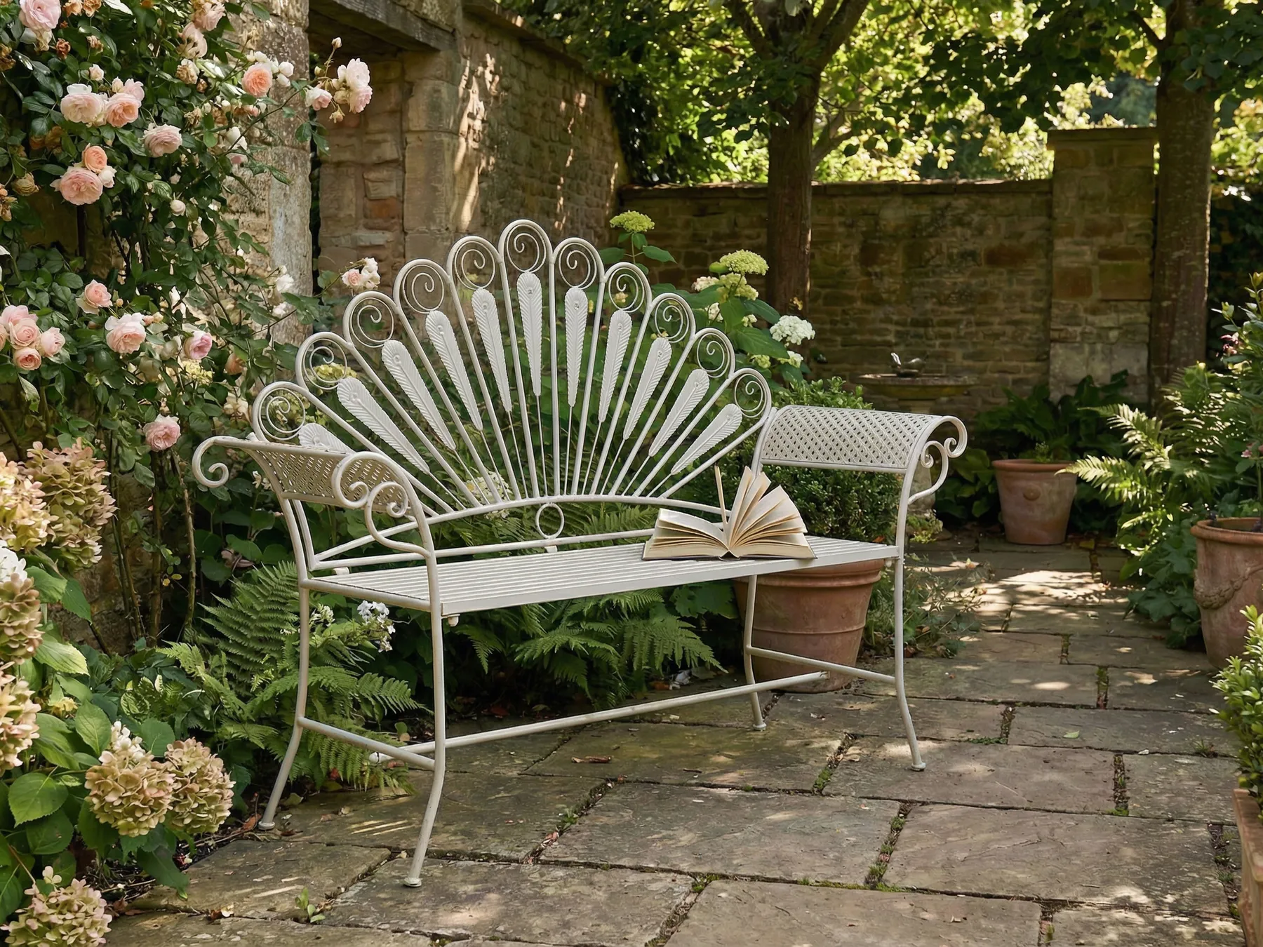 Garden Bench PAVIA 146 cm Metal Off-White_1046013