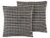 2 wełniane poduszki dekoracyjne w geometryczny wzór 45 x 45 cm czarno-białe YONCALI_802584