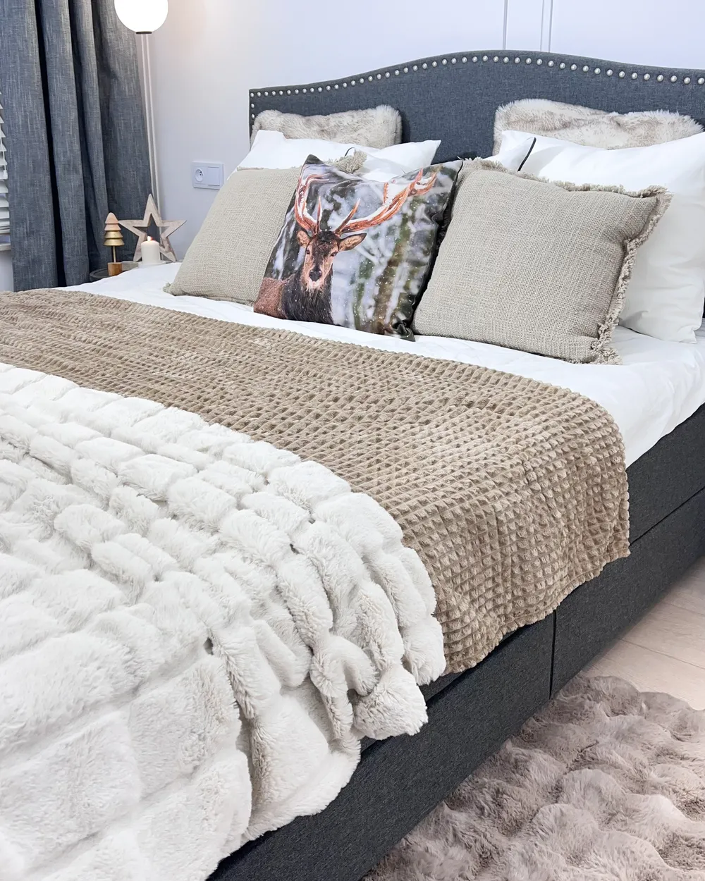 Bed with Storage Drawers MONTPELLIER Fabric Dark Grey 160 x 200 cm (EU King Size)_955902