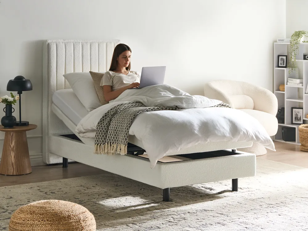 Bett verstellbar Bouclé DUKE II 80 x 200 cm Cremeweiß_1026171