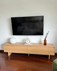 TV Stand DELORAINE Light Brown_1154085
