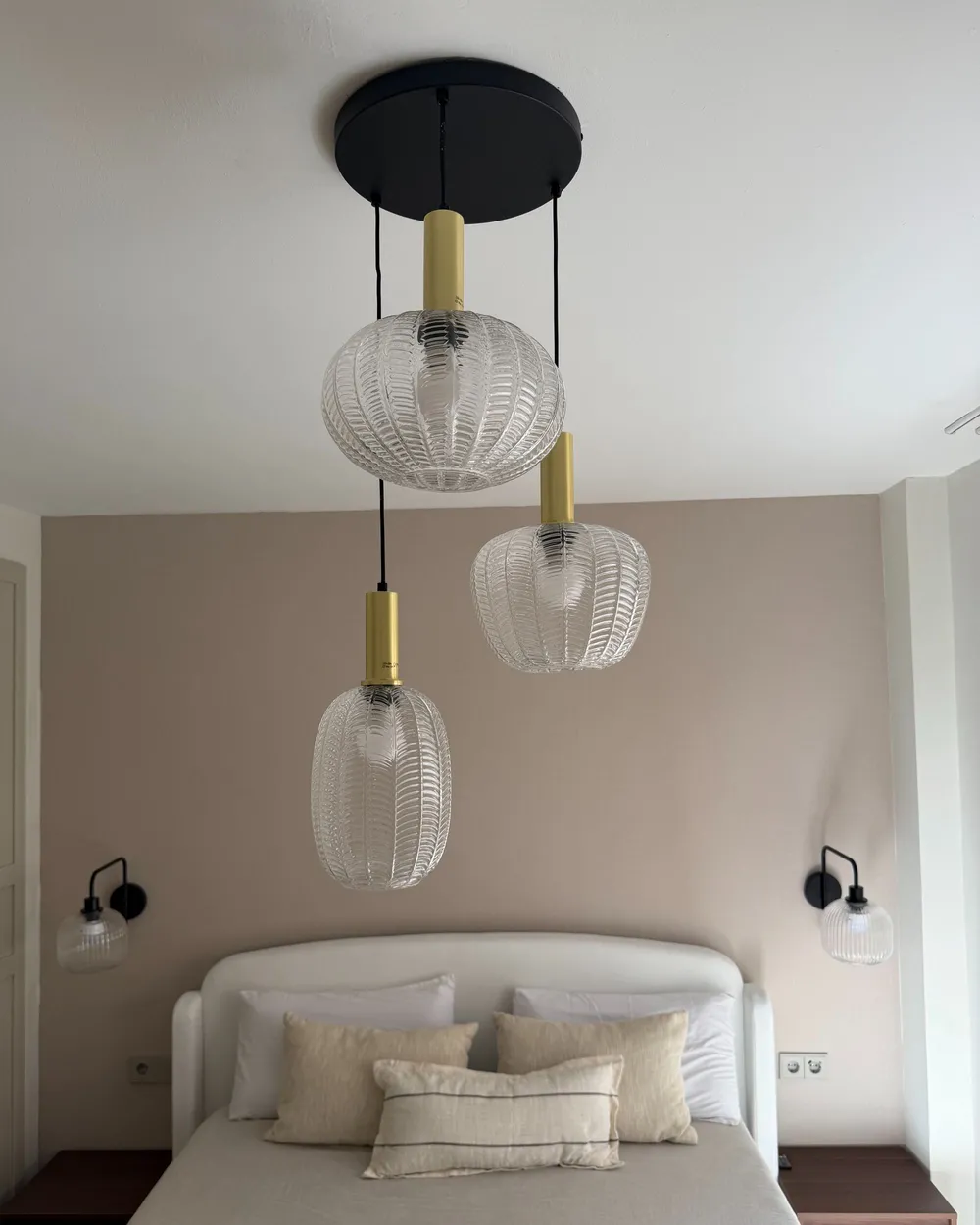 Pendant Lamp NJORO Glass Transparent_1085678