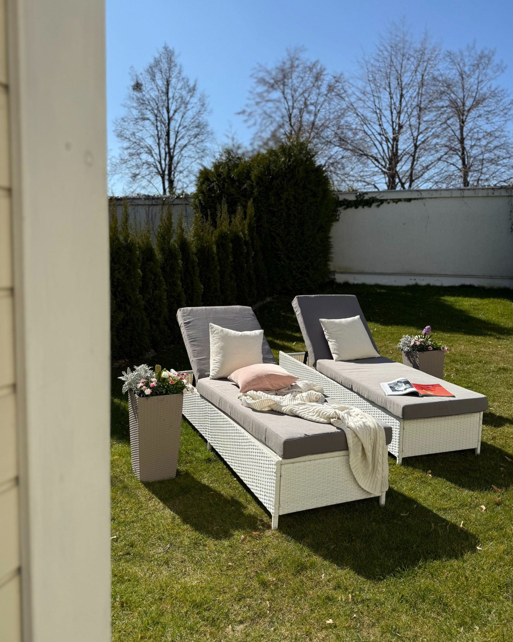 Leżak ogrodowy z technorattanu biały TURIN II_978822