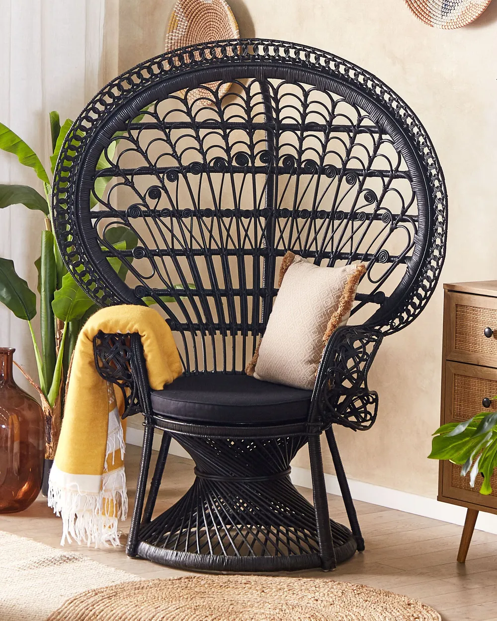 Peacock Chair EMMANUELLE Rattan Black - Main Image