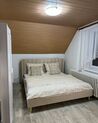 Zamatová posteľ 180 x 200 cm béžová VILLETTE_900276