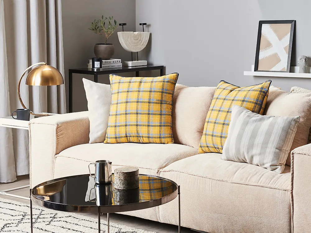 Set of 2 Decorative Cushions DICENTRA 45 x 45 cm Yellow Checked_1178127