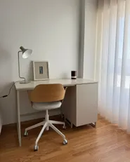 Skrivbord LEXTON 120 cm x 60 cm med lådor Ljusbeige_1187172