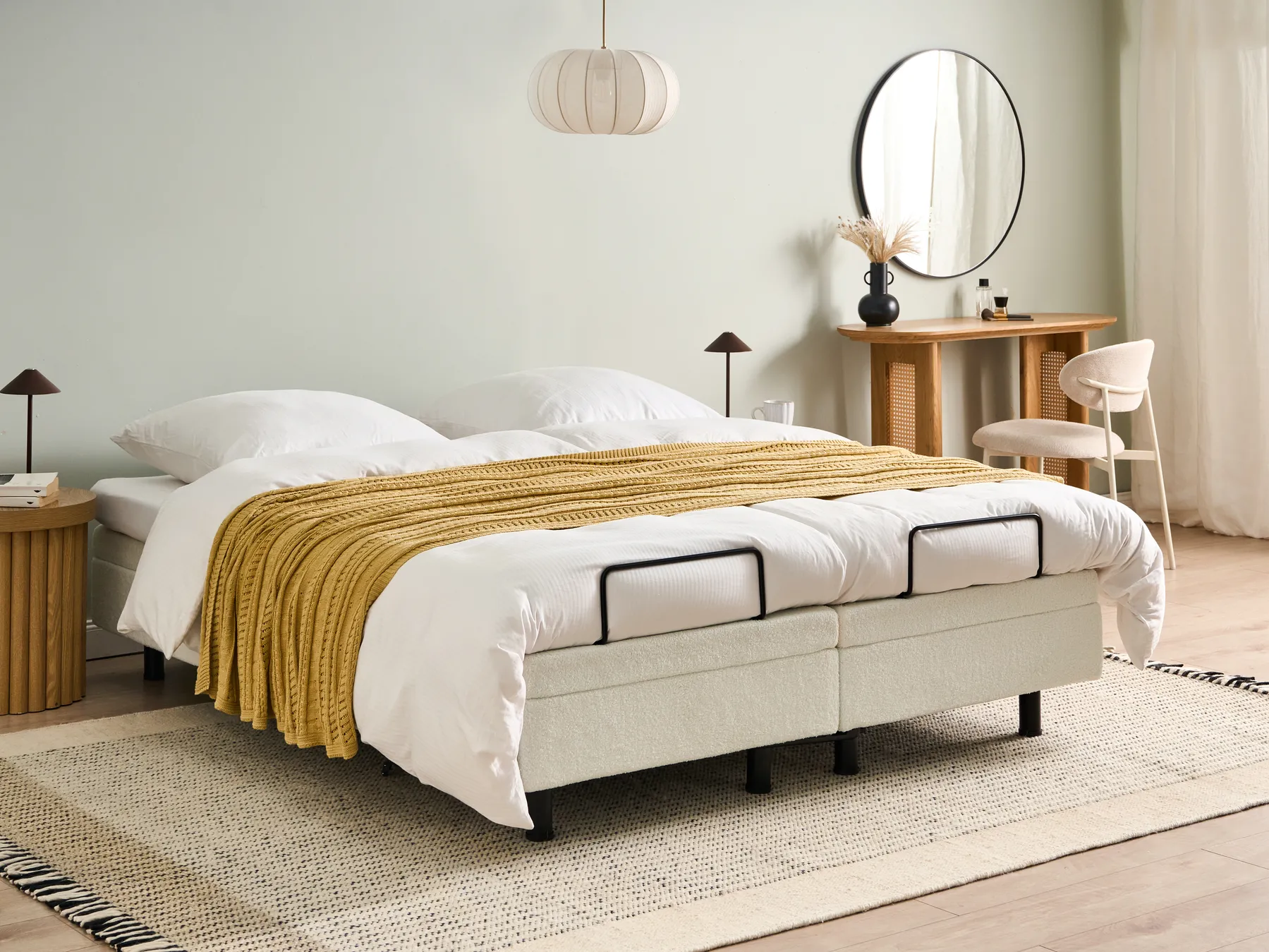 Adjustable Bed without Headboard Boucle DUKE 160 x 200 cm (EU King Size) Off-White_1011443