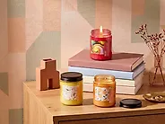 Set of 3 Scented Candles FRUITY BLOOM Soy Wax Fruity Notes_1183115