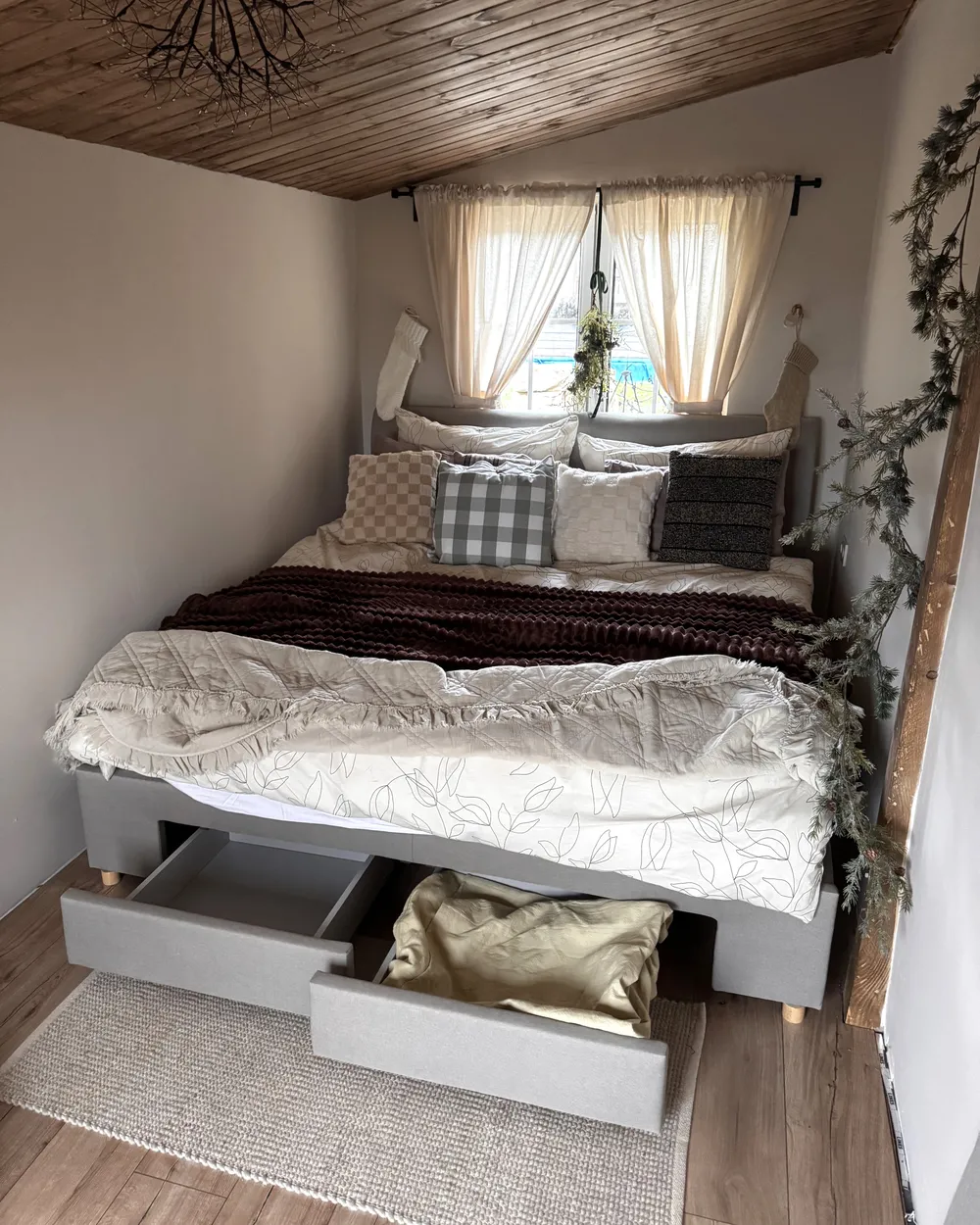 Bed with Storage Drawers SOUTRIN Fabric Beige 180 x 200 cm (EU Super King)_1048080