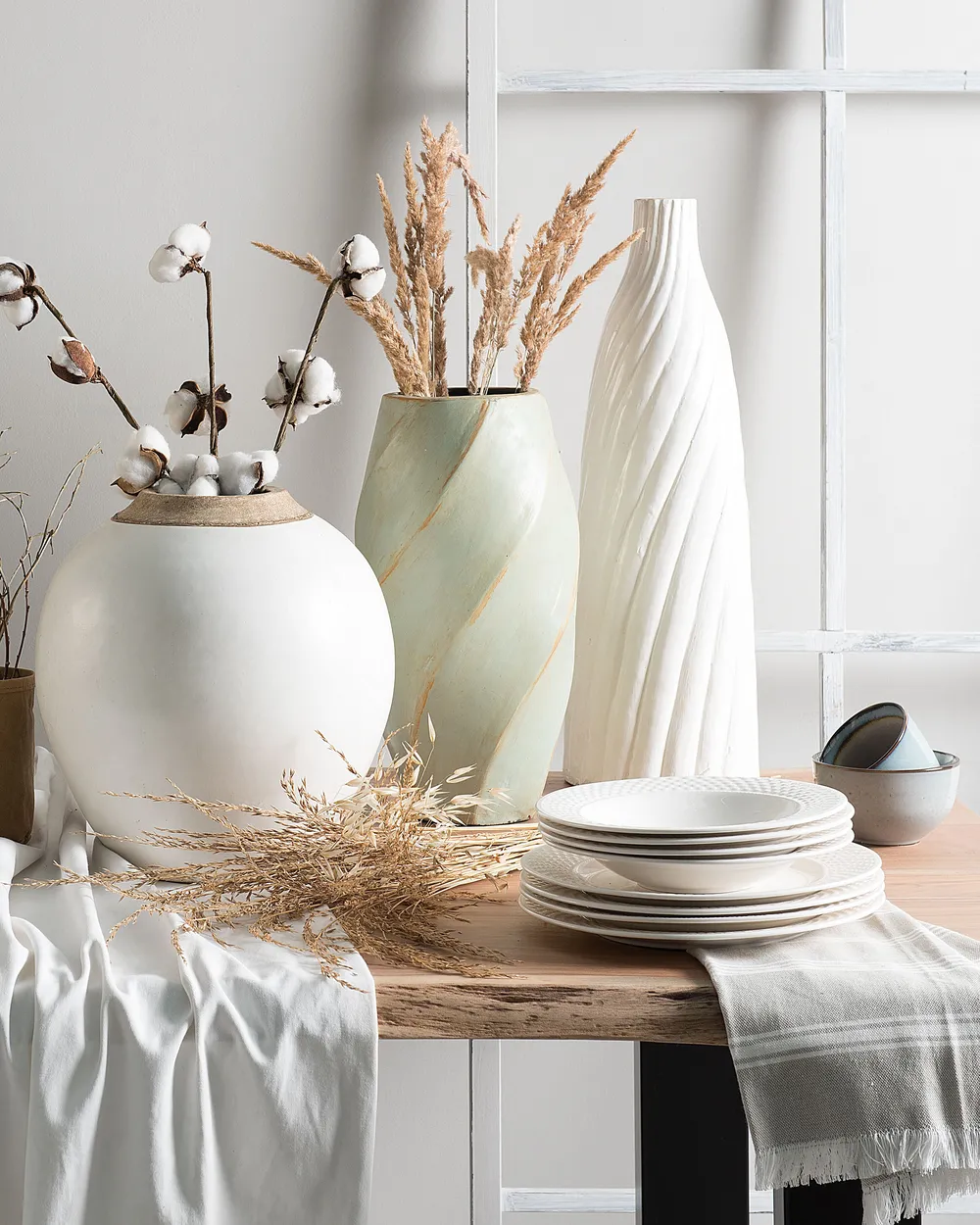 Vasi Da Terra Moderni Set 2 Pezzi | 70 E 55 Cm | Design A Nido D'Ape | Metallo Bianco | Per Interni