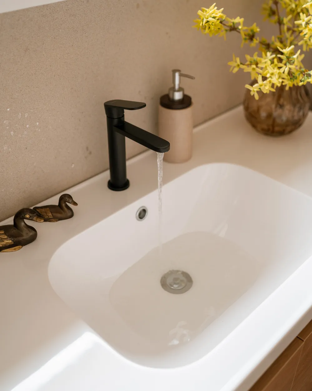 Basin Mixer Tap COLHUE Brass Black_1068134
