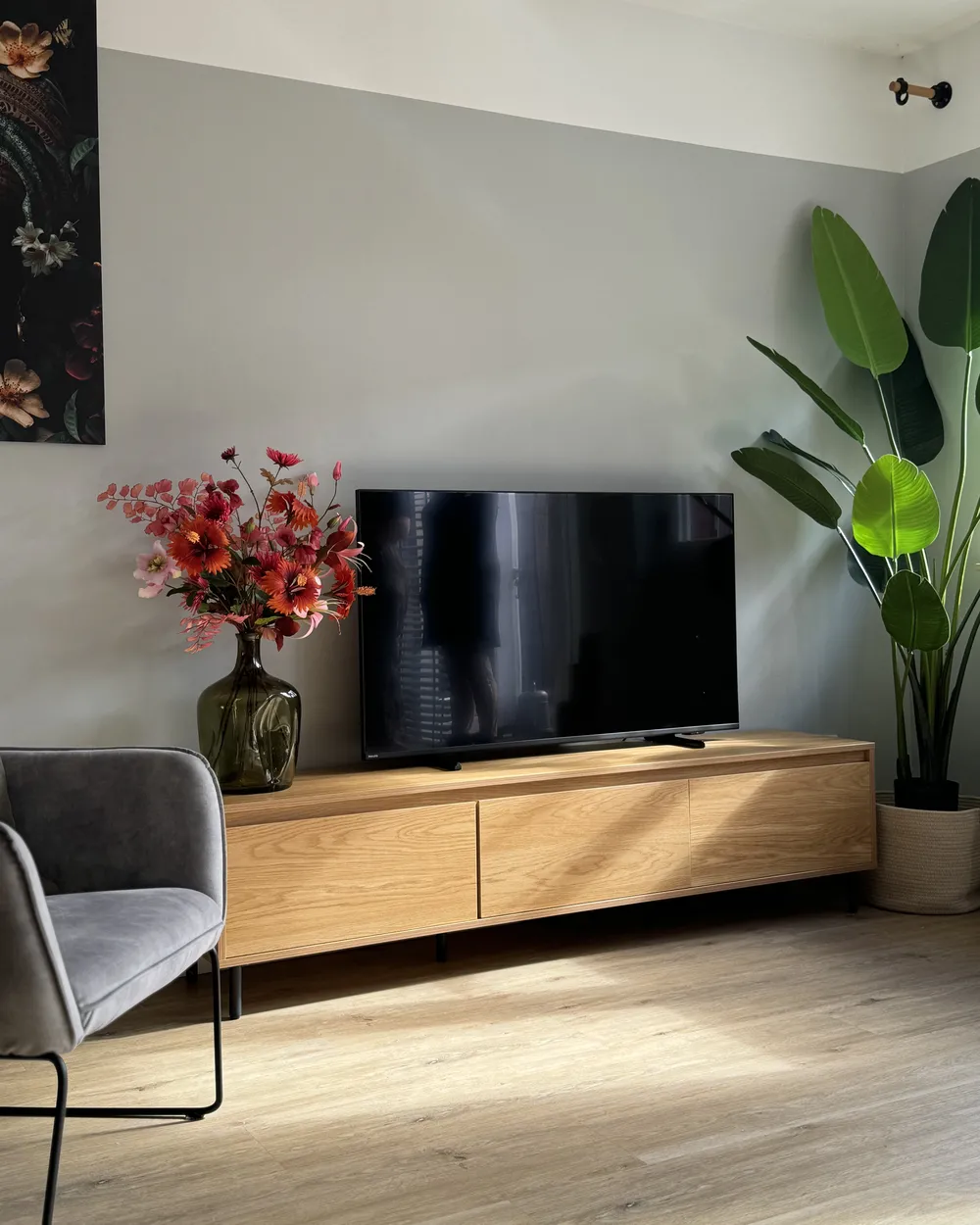 TV Stand NIKEA Light Brown_940423