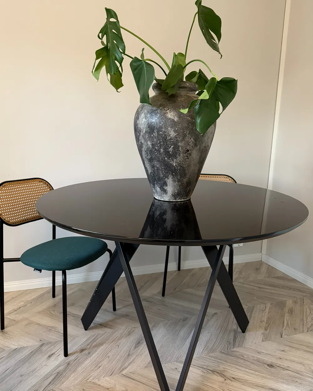 Dining Table OXHILL Black 120 cm 120 cm_991769