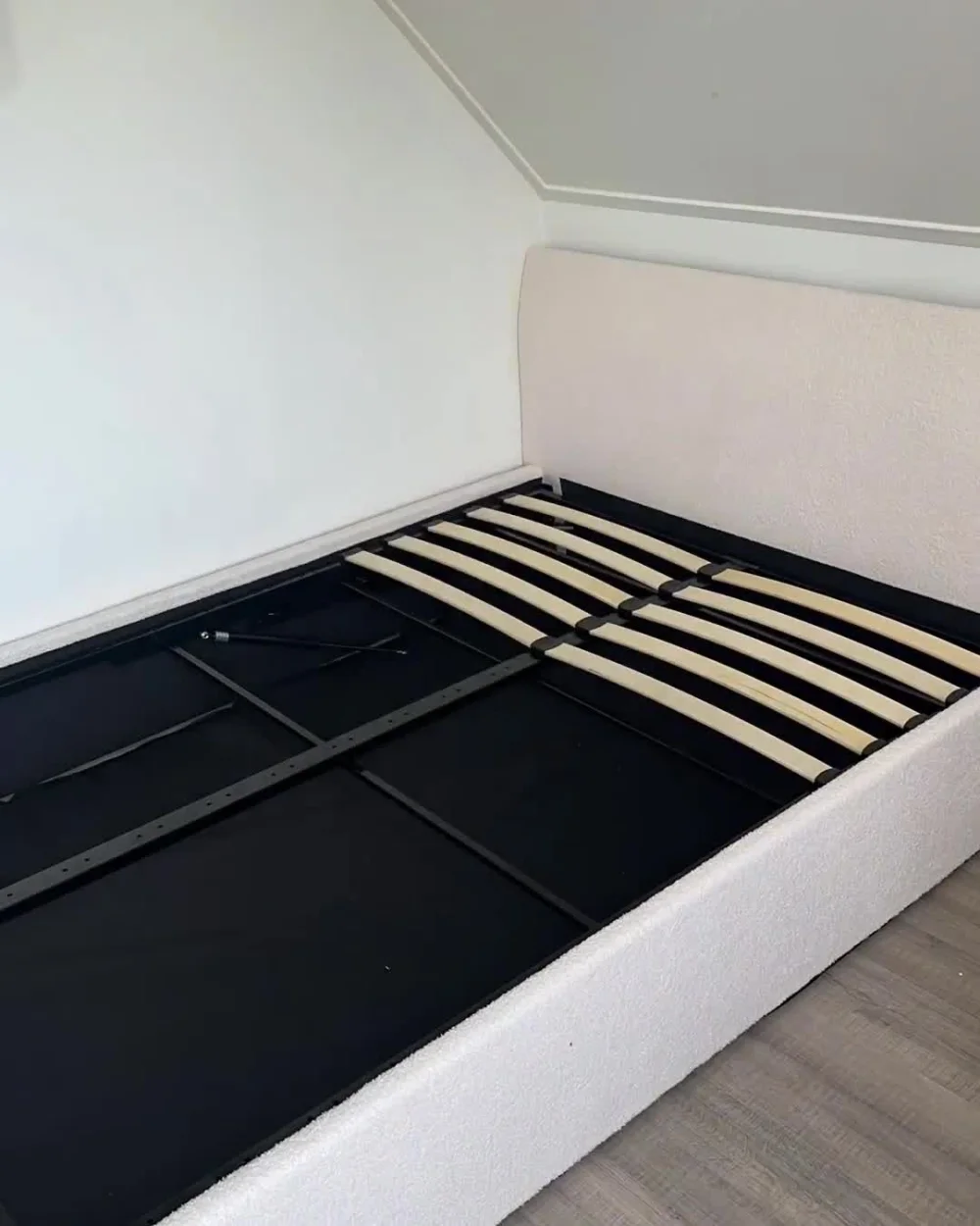 Bett mit Stauraum ORBEY Bouclé Cremeweiss 140 x 200 cm_1168197