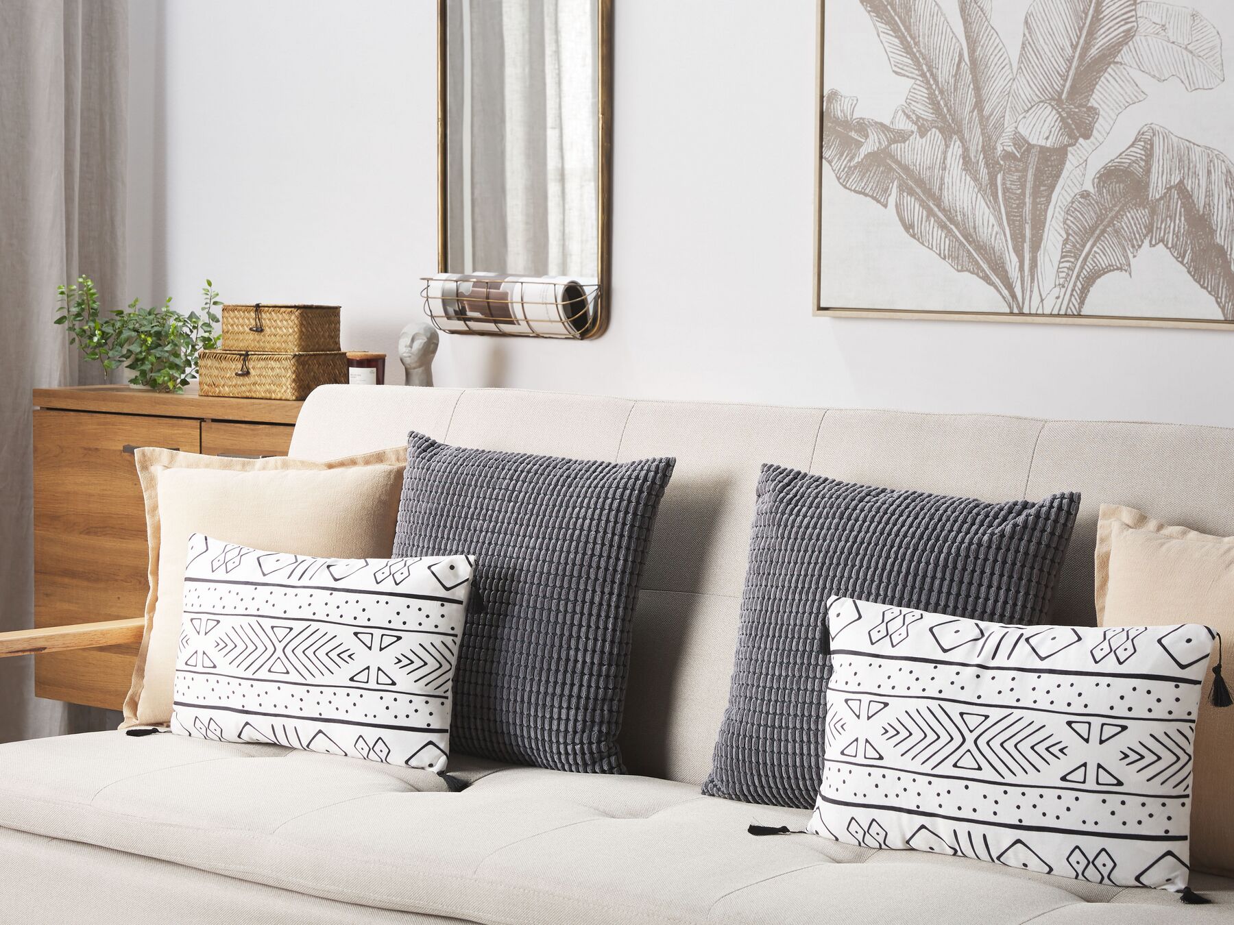 2 poduszki dekoracyjne w geometryczny wzór 30 x 50 cm białe z czarnym SCHEFFLERA_815374