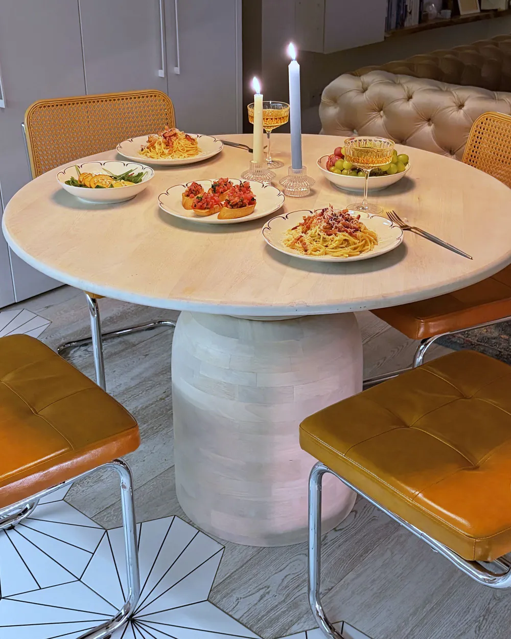 Dining Table MURTLE White 110 cm 110 cm Mango Wood_1176516