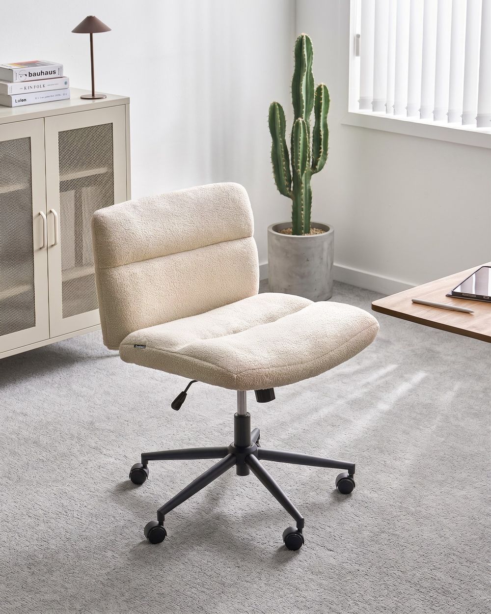 Cadeira home office CATLIN Bouclé Creme claro