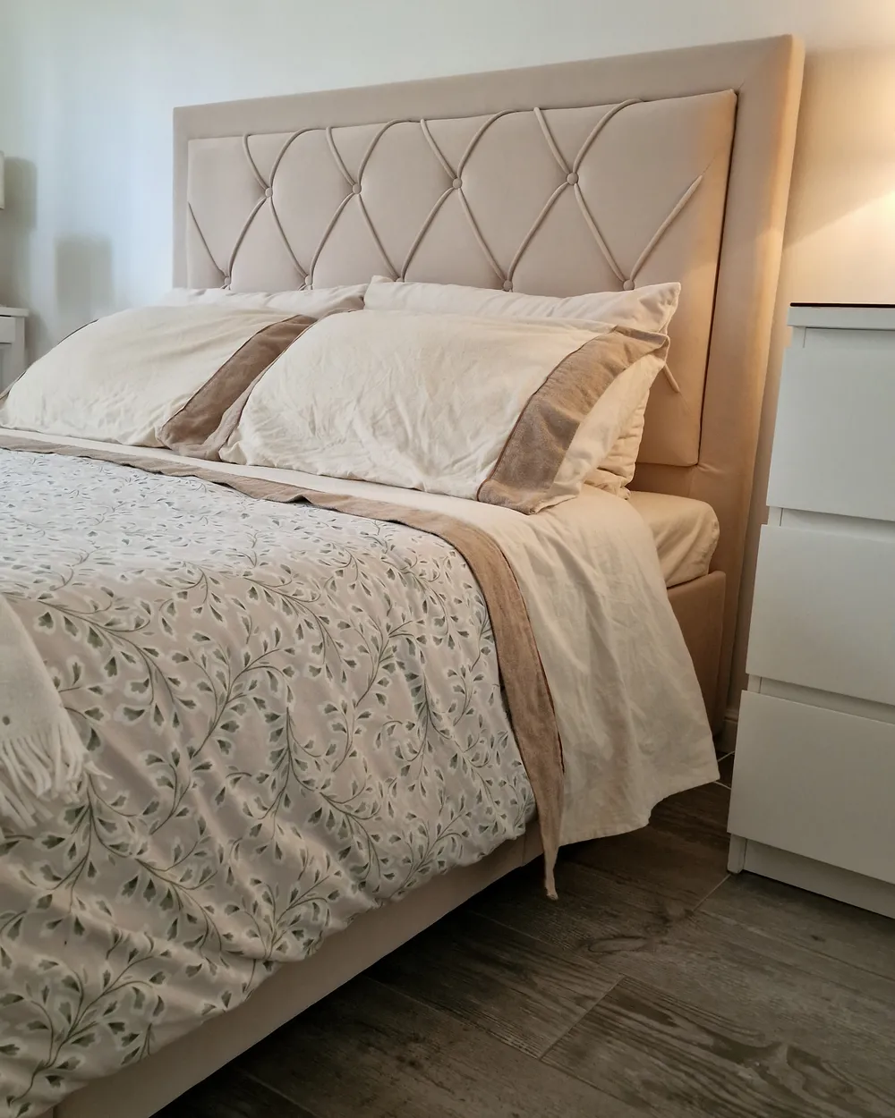 Bett mit Schubladen LIEVIN Samtstoff Beige 140 x 200 cm_915840