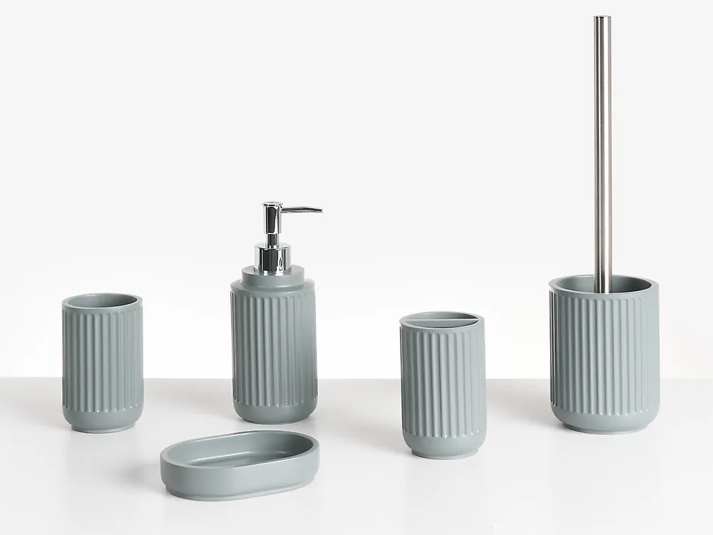 Set Salle De Bain En Porcelaine - 4 Pièces | Blanc | Élégant Et Fonctionnel | Porte-savon, Brosse à Dents