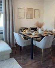 Dining Table HOCKLEY Light Brown 150 cm 90 cm_997275