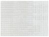Couvre-lit en fausse fourrure 150 x 200 cm blanc SALKA_917356