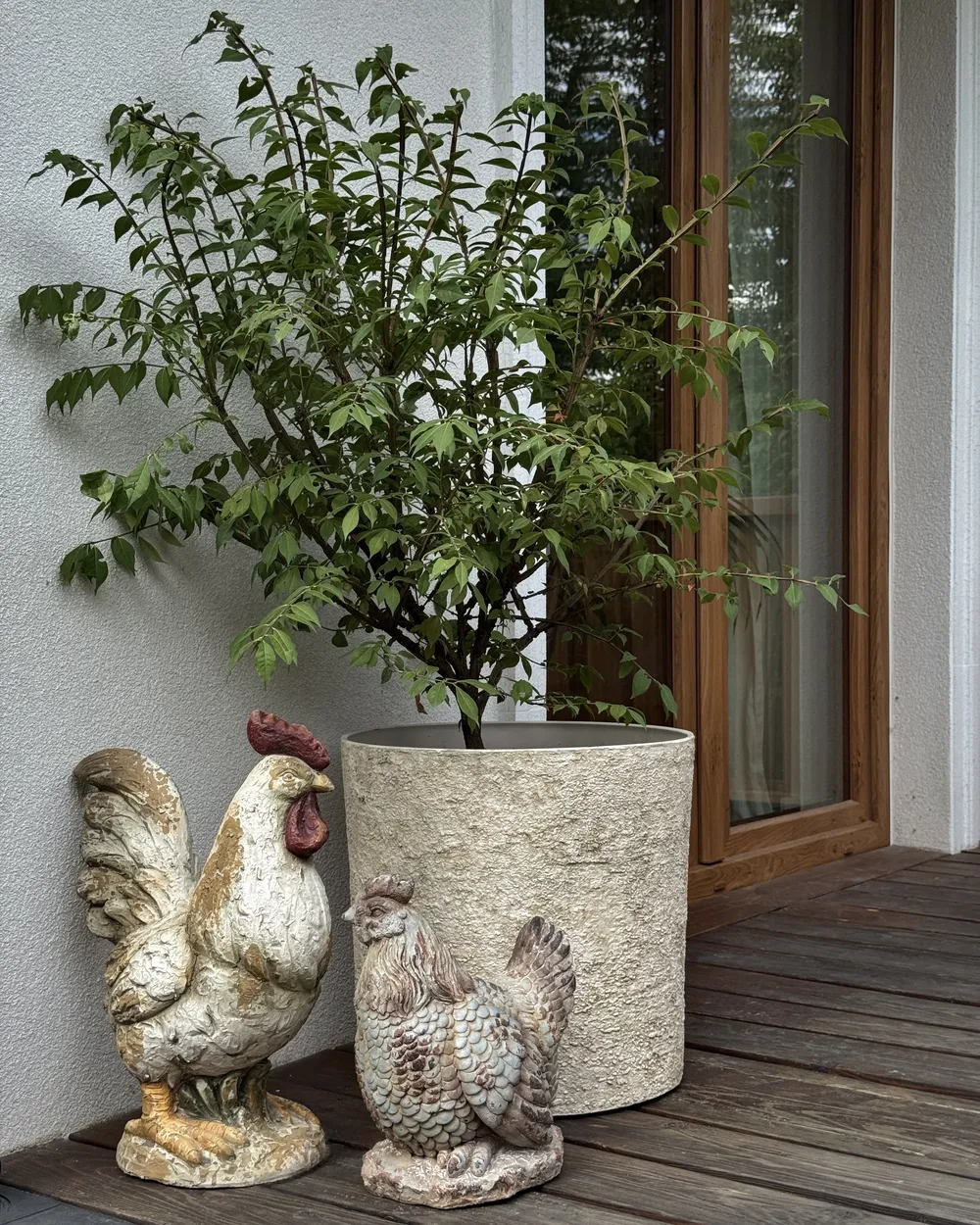 Set of 2 Garden Statues SPECCHIA Chicken Beige_1144802