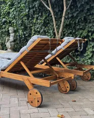 Lettino Prendisole con Cuscino CESANA PREMIUM Legno d'acacia Grigio chiaro_1031033