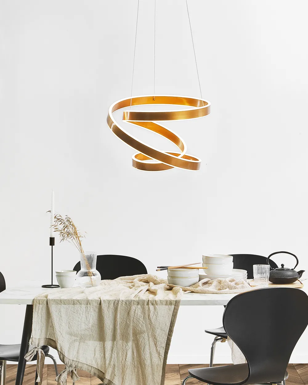 Lampa wisząca LED WANLI Metal Złoty